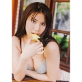 荒井優希1st写真集 無敵の素顔