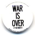 The Beatles 「John Lennon/War Is Over」 Button