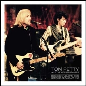 Tom Petty（トム・ペティ）｜アメリカン・ロックの至宝による名盤『WILDFLOWERS』が当時レコーディングされていた音源を網羅した、ファン待望の包括的作品で登場！  - TOWER RECORDS ONLINE