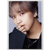 NCT Ｄ'/ICON NCT127 Photo book（MARK表紙） NCT D'/ICON NCT127 Photo book（MARK表紙） NCT 127｜K-POP