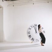 時間は止まりたがっている