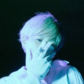 千秋佐藤 BUTTERFLY EFFECT 12インチレコード BUTTERFLY EFFECT」のアナログ盤でました🦋ジャケはこんな感じ