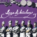 Inna di kitchen