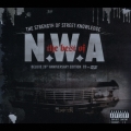 ベスト・オブ・N.W.A.:ザ・ストレングス・オブ・ストリート・ナレッジ [CD+DVD]