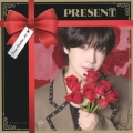 PRESENT＜通常盤-YoonHakジャケット盤-＞