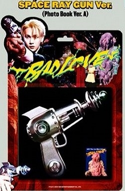 Bad Love: 1st Mini Album (SPACE RAY GUN Ver.) Bad Love: 1st Mini Album (SPACE RAY GUN Ver.)