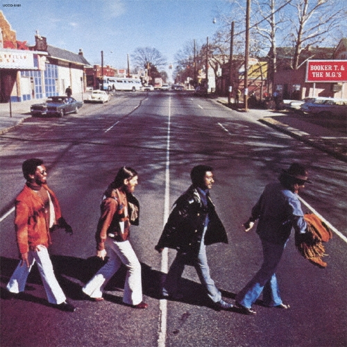 マクレモア･アヴェニュー +6