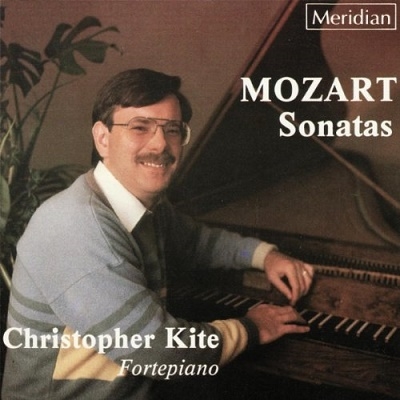 Mozart: Sonatas / Christopher Kite Mozart: Sonatas / Christopher Kite