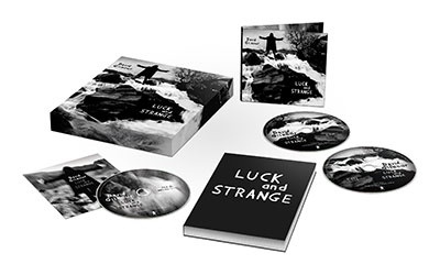 David Gilmour/Luck and Strange (Deluxe CD Box Set) ［2CD+Blu-ray  Audio］＜完全生産限定盤＞