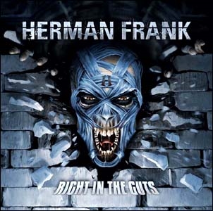 Right Ｉn Ｔhe Guts