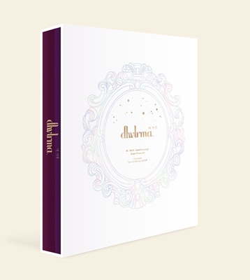 IU/10th Anniversary Tour Concert [dlwlrma.] Photobook ［BOOK+Blu