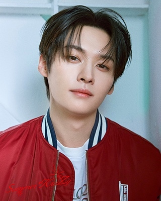 DICON VOLUME N°21 STRAY KIDZ : A-Summer KraZy＜LEE KNOW ver.＞