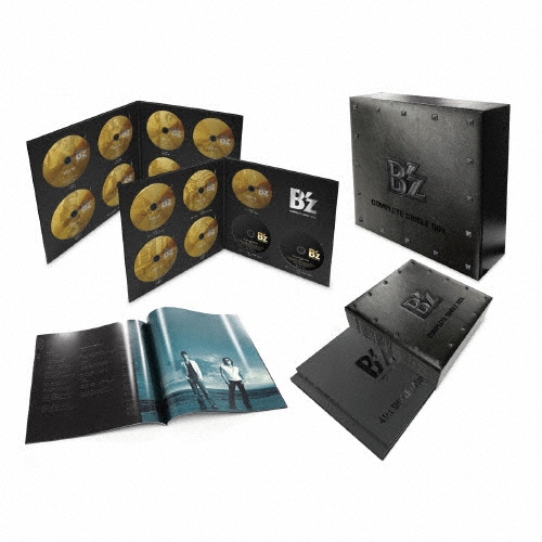 B'z/B'z COMPLETE SINGLE BOX ��Black Edition�� ��53CD+2DVD+�֥å���åȡ�[BMCD-8001]