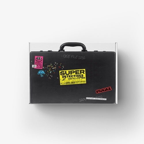 SUPER JUNIOR 2026 SEASON'S GREETINGS [CALENDAR+GOODS]