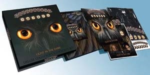 Revolution Saints/Light In The Dark Limited Box Set CD+DVD+LP+T(L)+åϡס[FRBS820]
