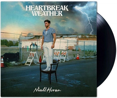 Heartbreak Weather＜Black Vinyl＞