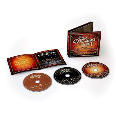 The Doobie Brothers/Live From The Beacon Theatre 2CD+DVD[0349785166]