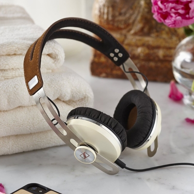 Sennheiser 密閉型ヘッドフォン MOMENTUM On-Ear Ivory