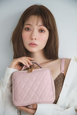 ドレッサーバッグ BOOK produced by Alis