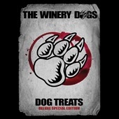 Dog Treats: Deluxe Special Edition ［3CD+DVD+グッズ］