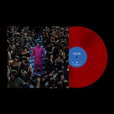 Oliver Tree/Alone In A Crowd