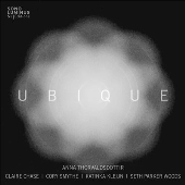 ソルヴァルドスドッティル: Ubique