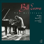 Bill Evans（ビル・エヴァンス）｜『Waltz For Debby』『Sunday At The Village Vanguard』超 高音質アナログ〈UHQR〉シリーズにジャズ史上の大名盤とライヴ録音盤が登場 - TOWER RECORDS ONLINE