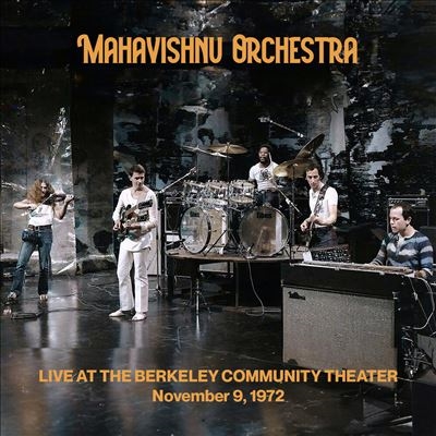 Live At The Berkeley Community Theater - November 9. 1972 Berkeley. California＜Clear Vinyl＞