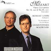 Mozart: Piano Concertos no 15 & 26 / Levin, Hogwood
