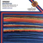 Beethoven: Piano Sonatas Vol II / Glenn Gould