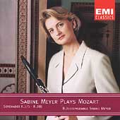 Sabine Meyer Plays Mozart - Serenades no 11 and 12