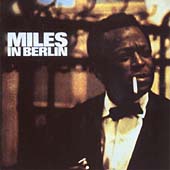 マイルス・デイヴィス Miles in Berlin レコード Amazon.co.jp: Miles in Berlin: ミュージック